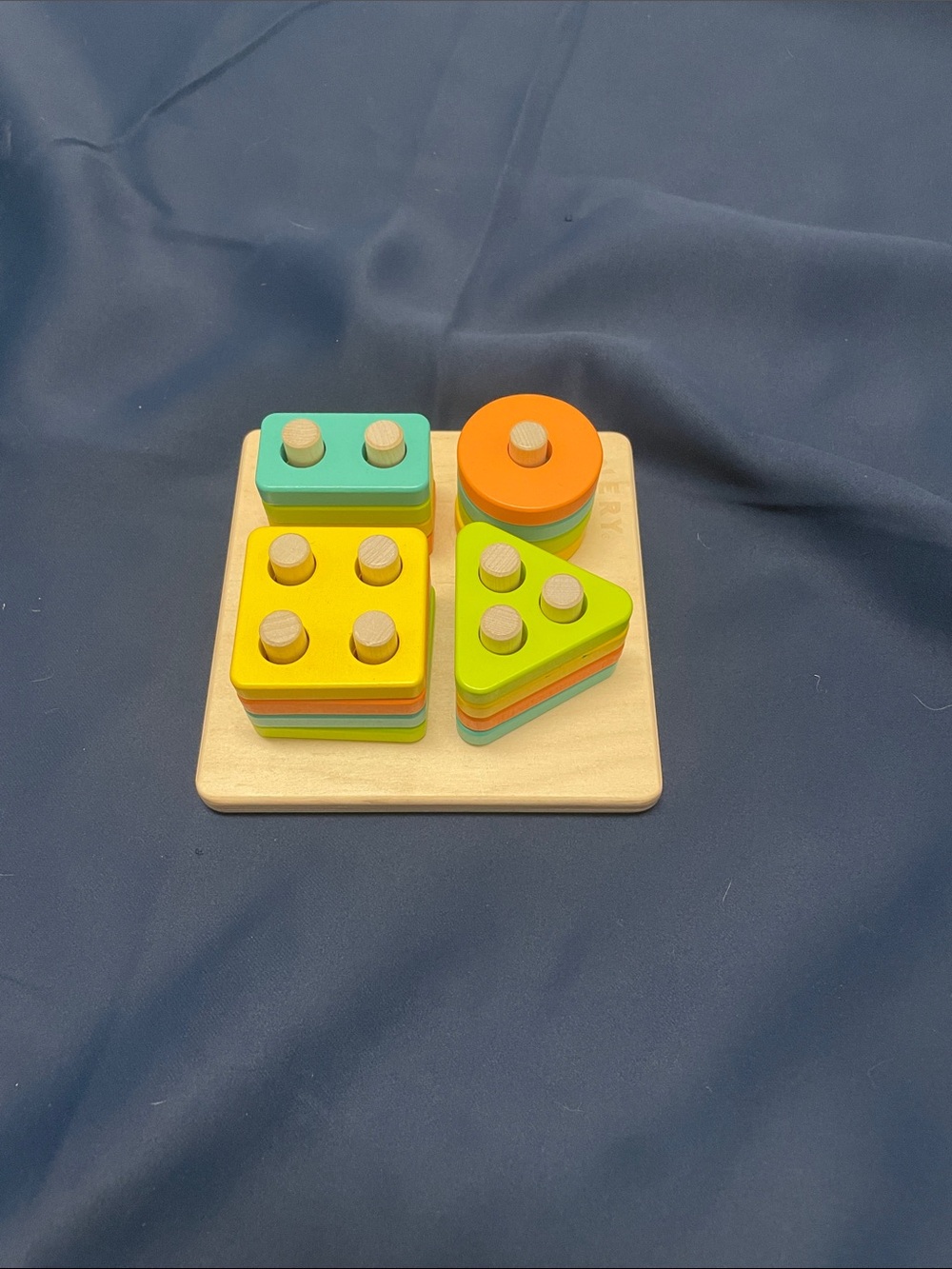 🌟Sort and Stack Peg Puzzle from Lovevery